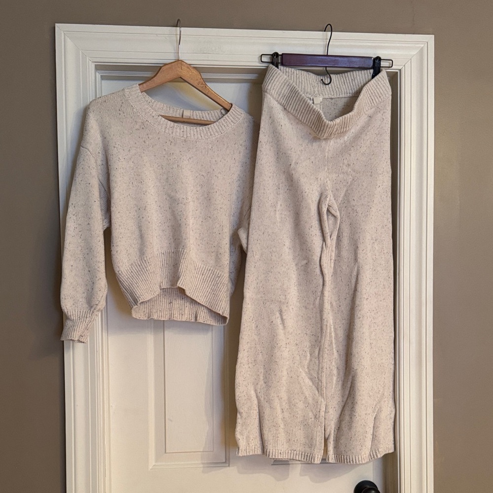 Women's Cream Sweater Set